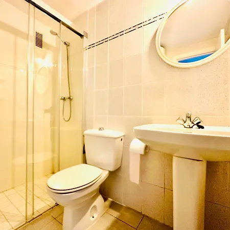 Global Immo 2059 Rocmar Apartment Roses